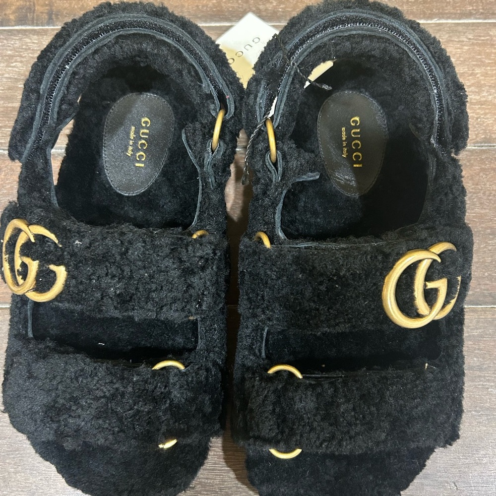 Gucci Black and Gold Sandals